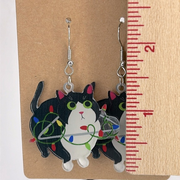 christmas Cat Earrings 2D Acrylic Cartoon - Picture 2 of 2